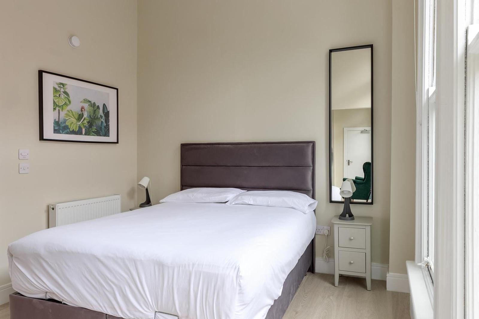 Dublin Castle Suites Εξωτερικό φωτογραφία