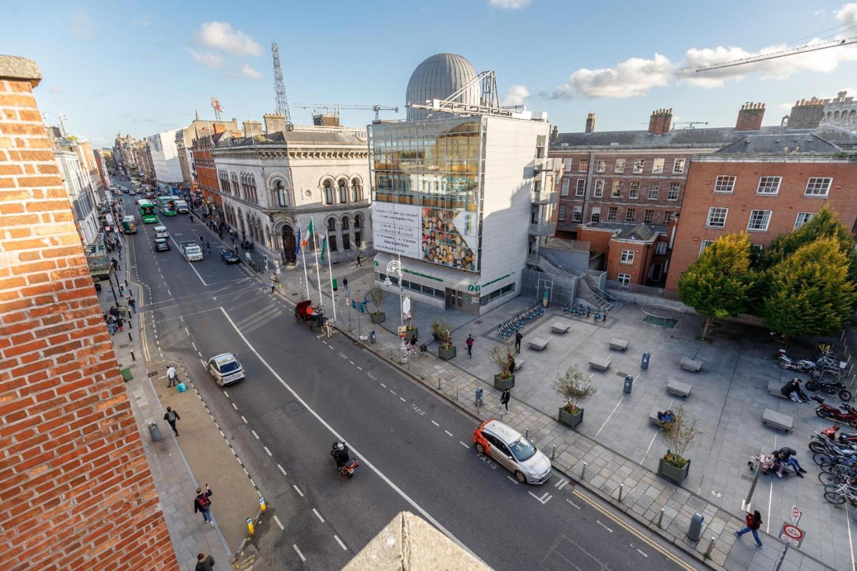 Dublin Castle Suites Εξωτερικό φωτογραφία